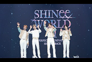 SHINee WORLD Ⅵ [PERFECT ILLUMINATION:SHINee's BACK]