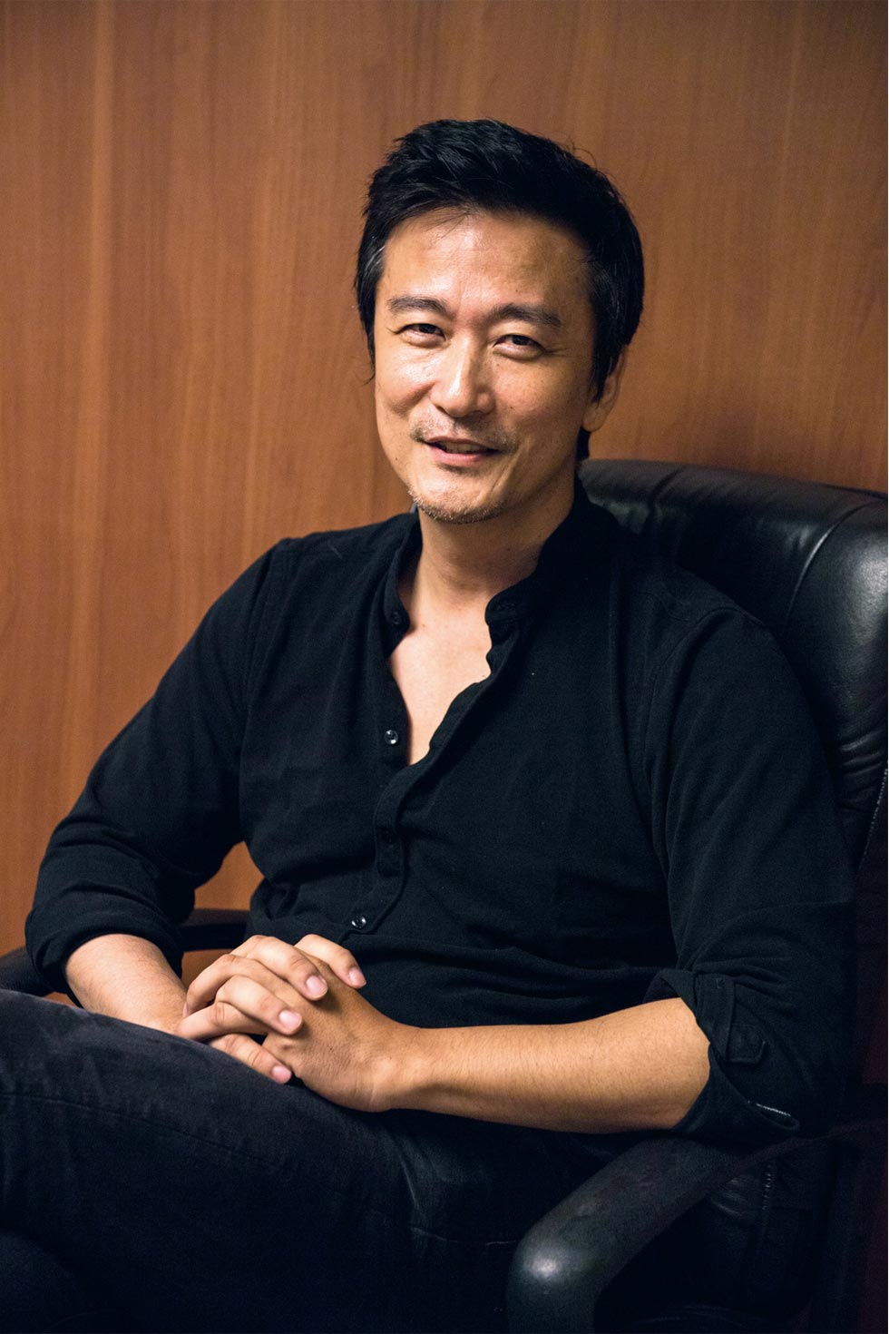 紀里谷和明イメージ1